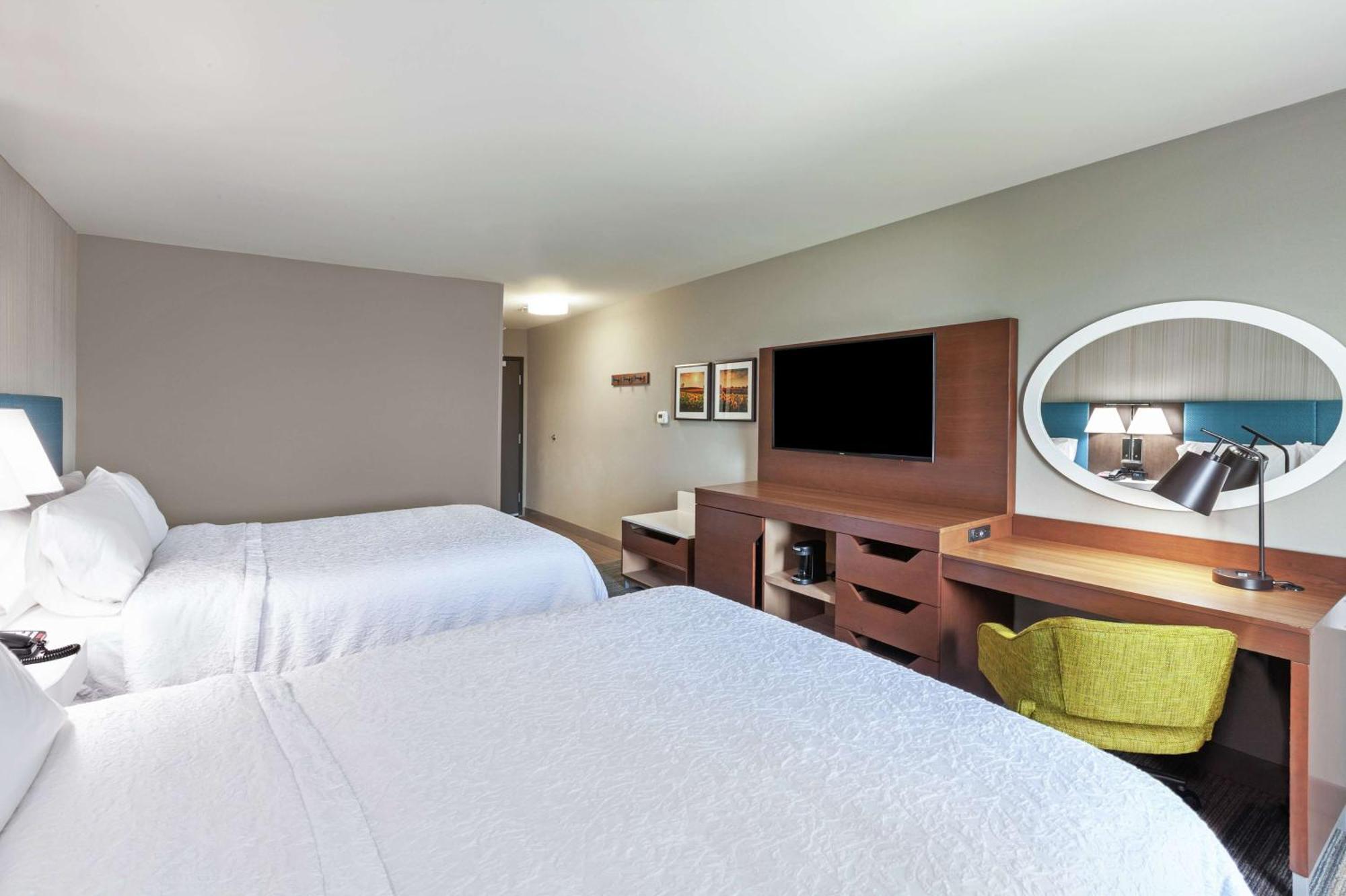 Hampton Inn Gardner Exteriör bild