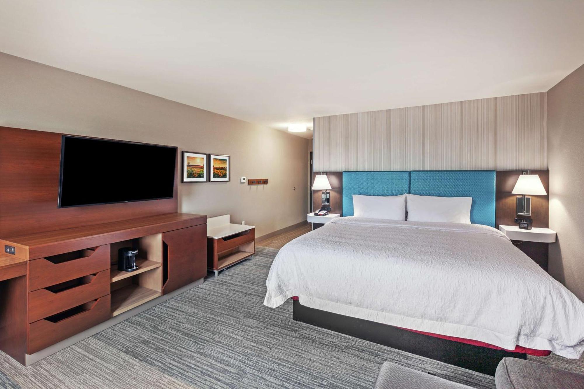 Hampton Inn Gardner Exteriör bild