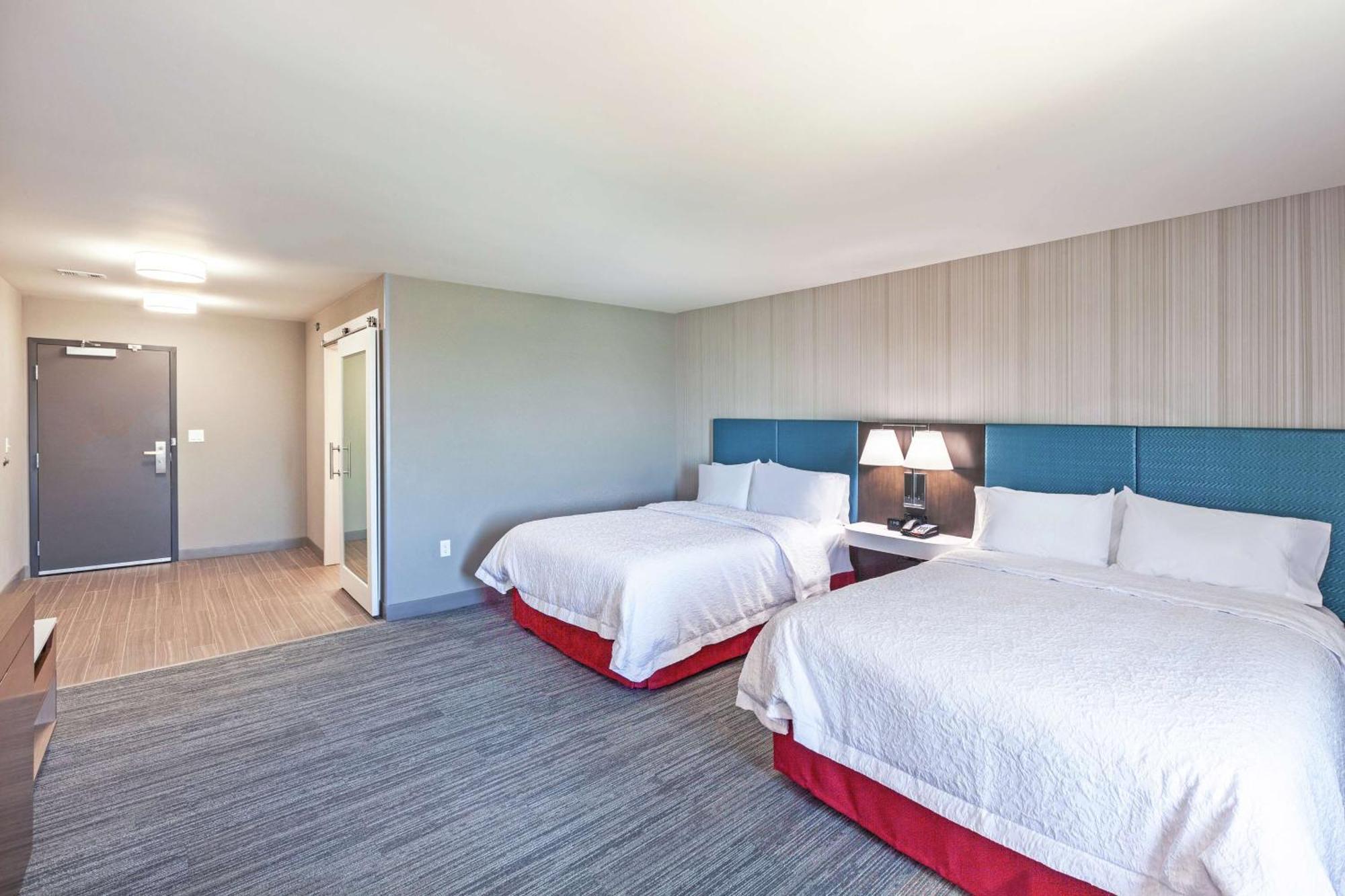 Hampton Inn Gardner Exteriör bild