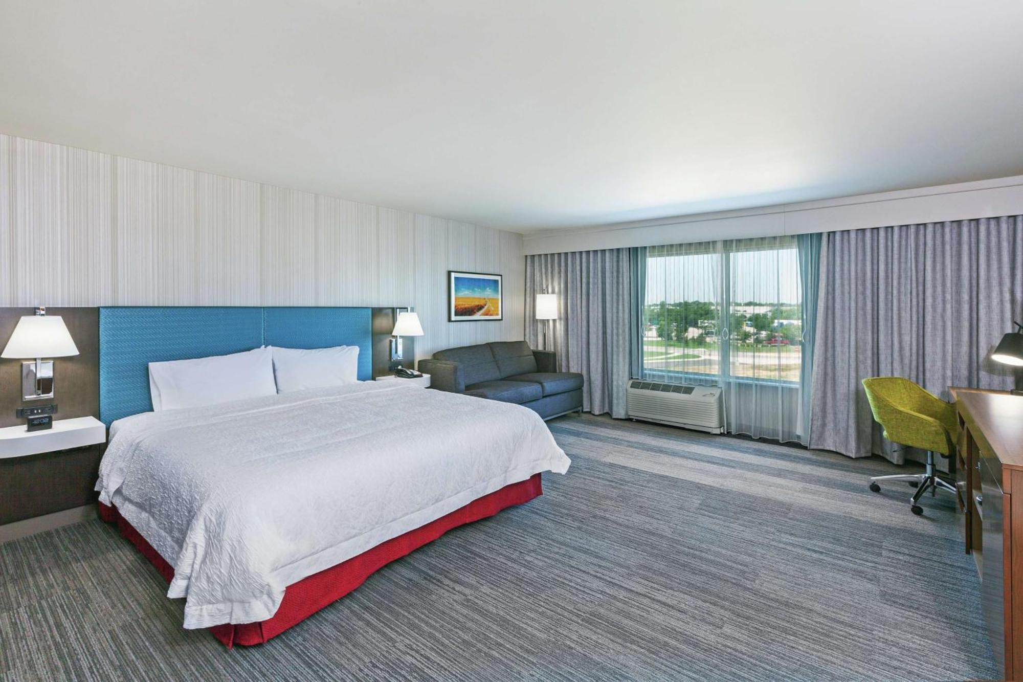 Hampton Inn Gardner Exteriör bild